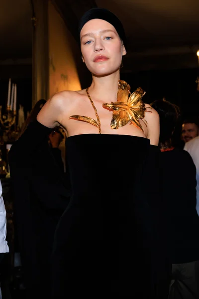 Look 6